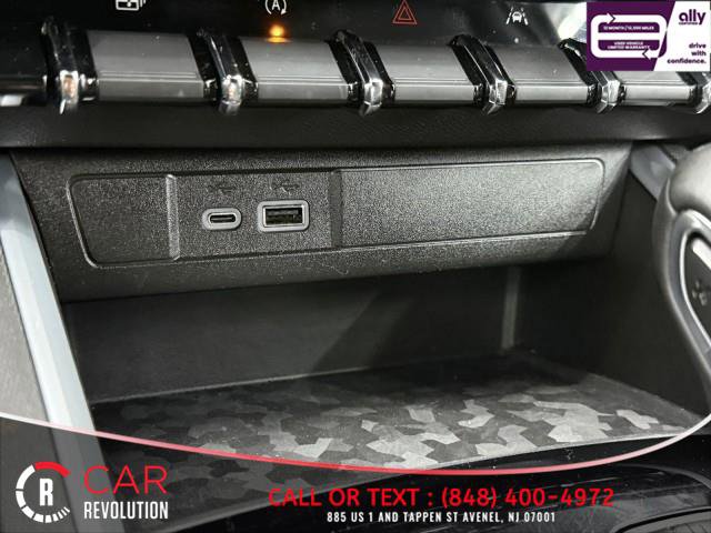 Used 2023 Chevrolet Colorado LT w/ LT Convenience Package AWD/4WD image 33