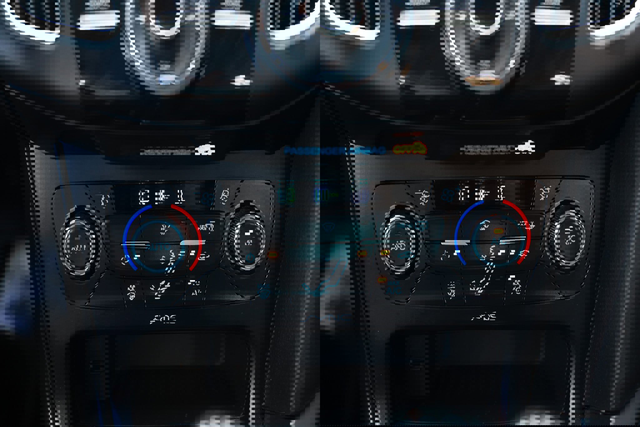 Used 2017 Ford Focus ST w/ Equipment Group 401A image 38