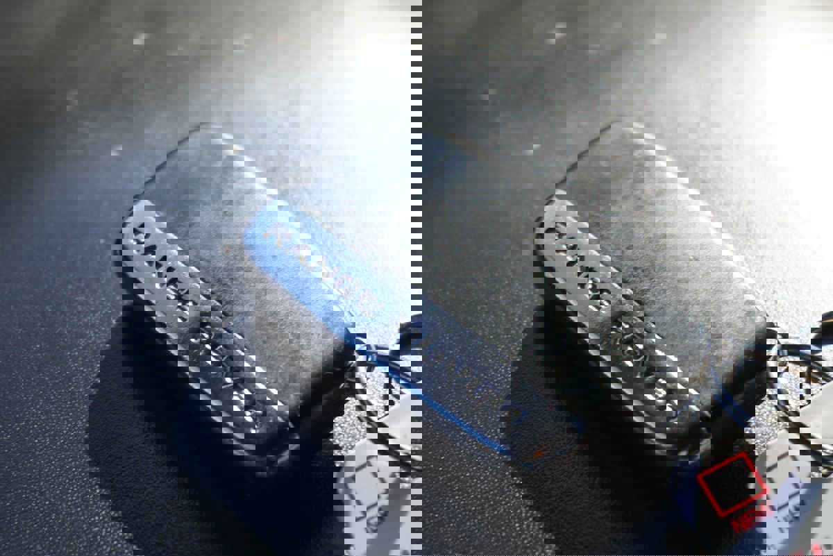 Used 2016 Land Rover Range Rover HSE image 25