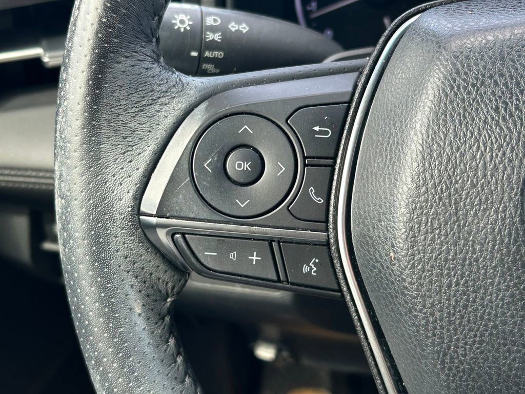 Used 2019 Toyota Avalon XSE image 34