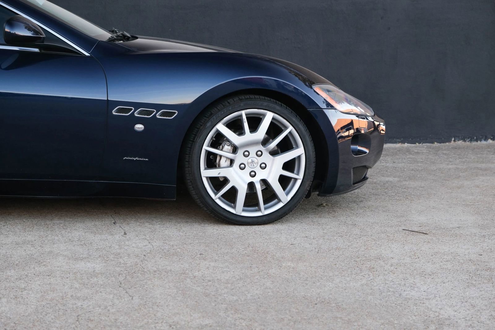 Used 2010 Maserati GranTurismo Coupe 2D image 13