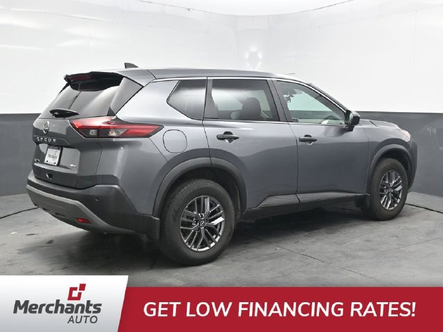 Used 2023 Nissan Rogue S AWD/4WD image 8