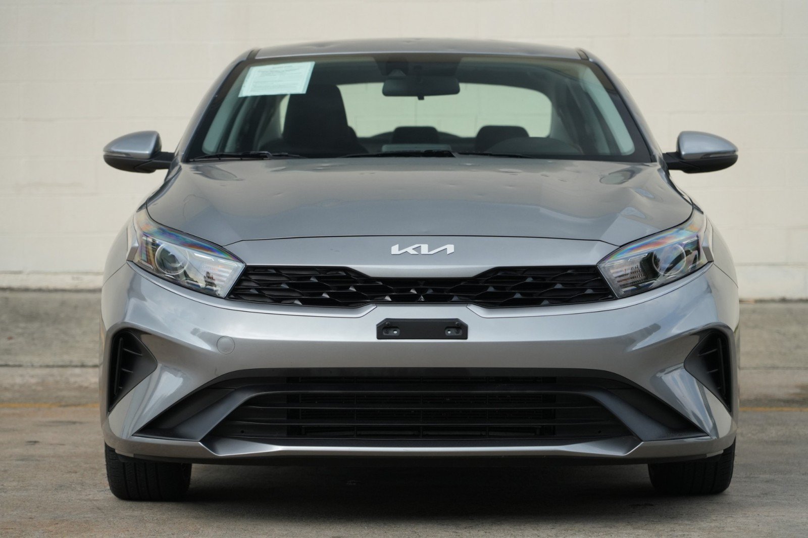Used 2023 Kia Forte LXS w/ LXS Technology Package FWD image 6