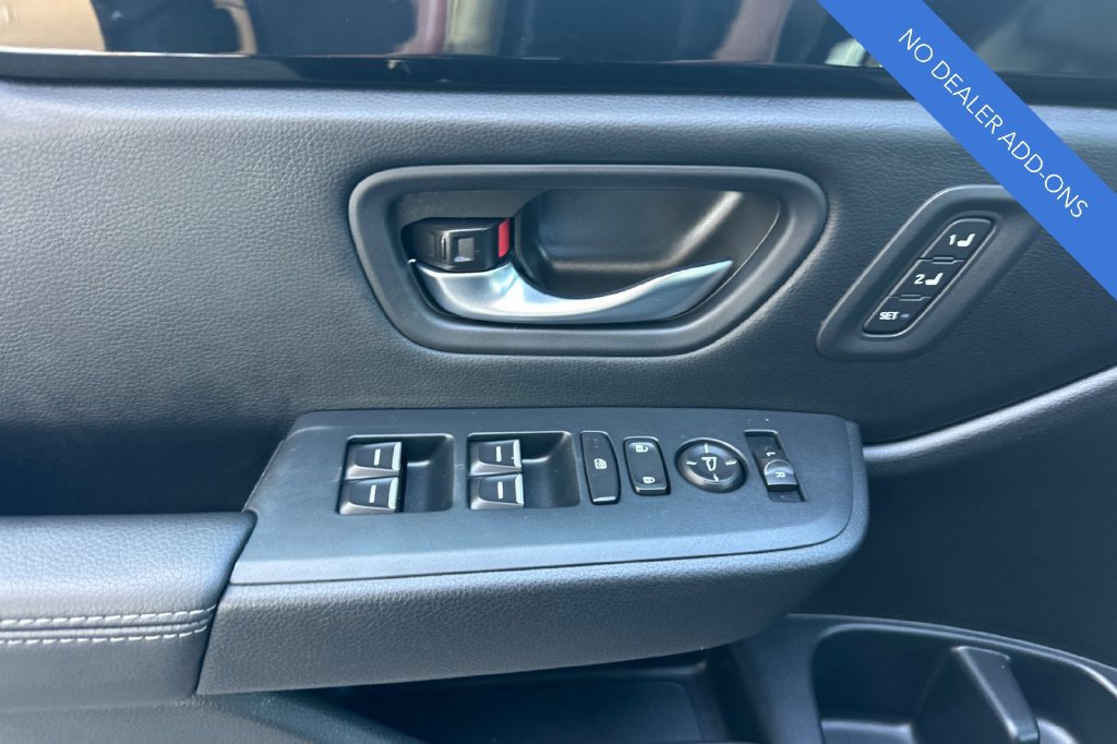 Certified 2025 Honda Pilot EX-L image 11