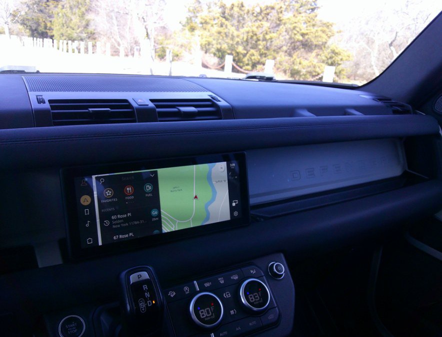 Used 2023 Land Rover Defender 110 S image 76