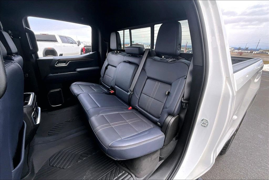 Used 2022 Chevrolet Silverado 1500 High Country w/ Z71 Off-Road Package AWD/4WD image 27