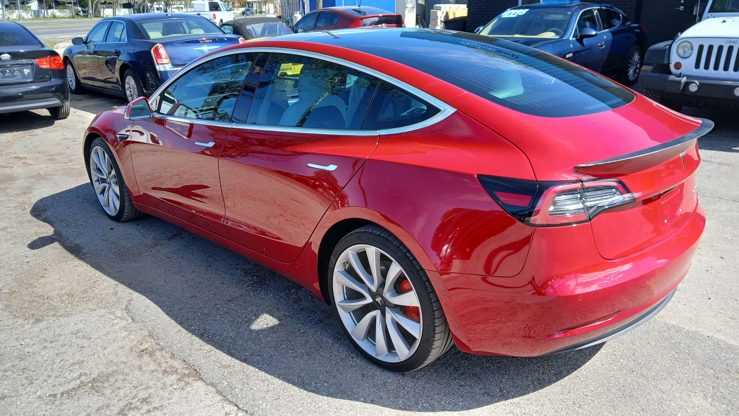 Used 2018 Tesla Model 3 Long Range AWD/4WD image 3