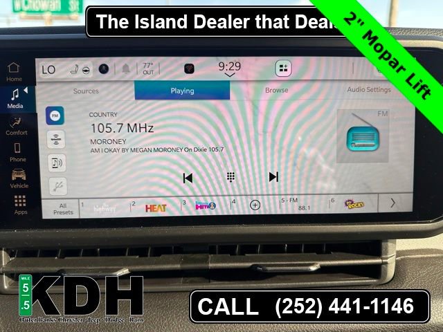 New 2025 Jeep Gladiator Sport image 20