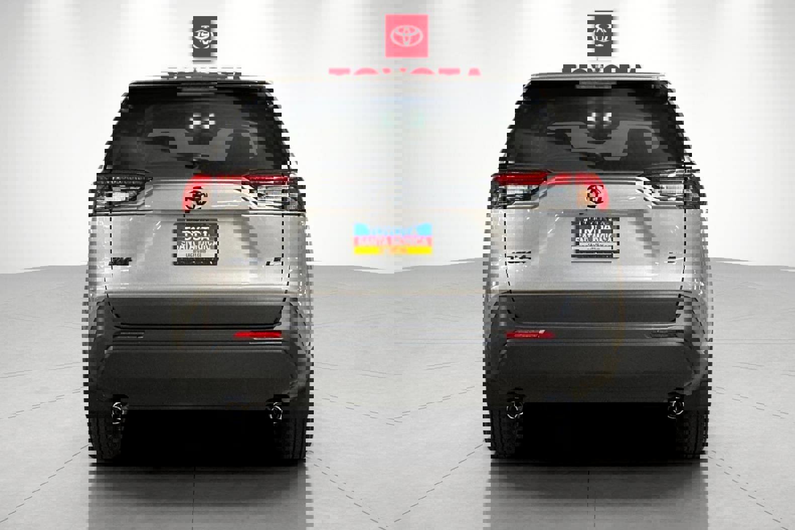 New 2025 Toyota RAV4 LE image 4