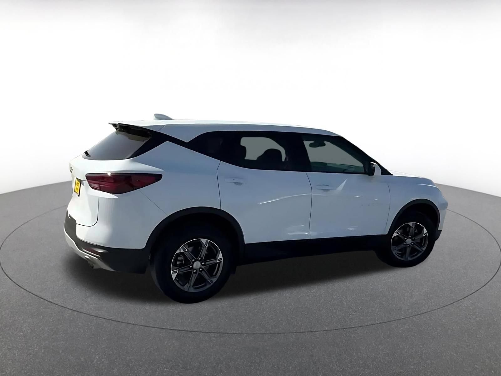Used 2025 Chevrolet Blazer LT FWD image 15