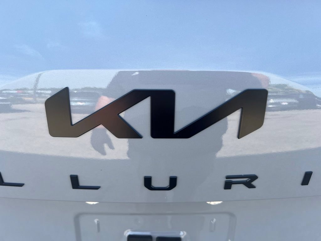 Certified 2025 Kia Telluride EX X-Line AWD/4WD image 32