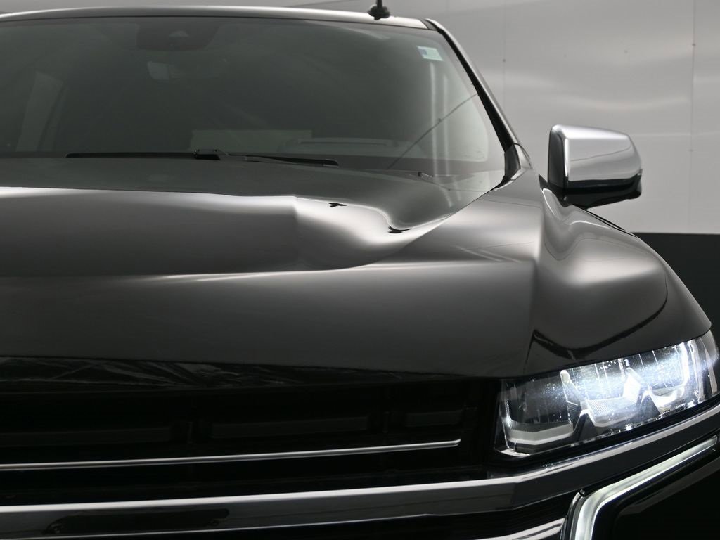 Used 2023 Chevrolet Tahoe Premier image 18