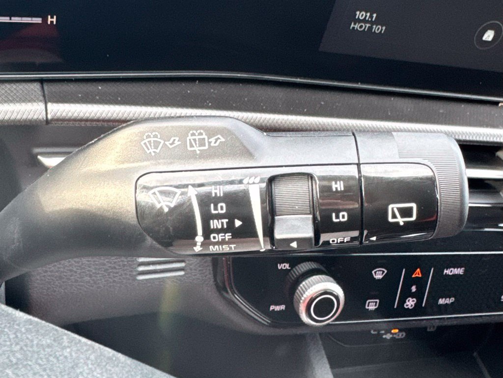 New 2026 Kia Sportage LX w/ LX Convenience Package FWD image 16