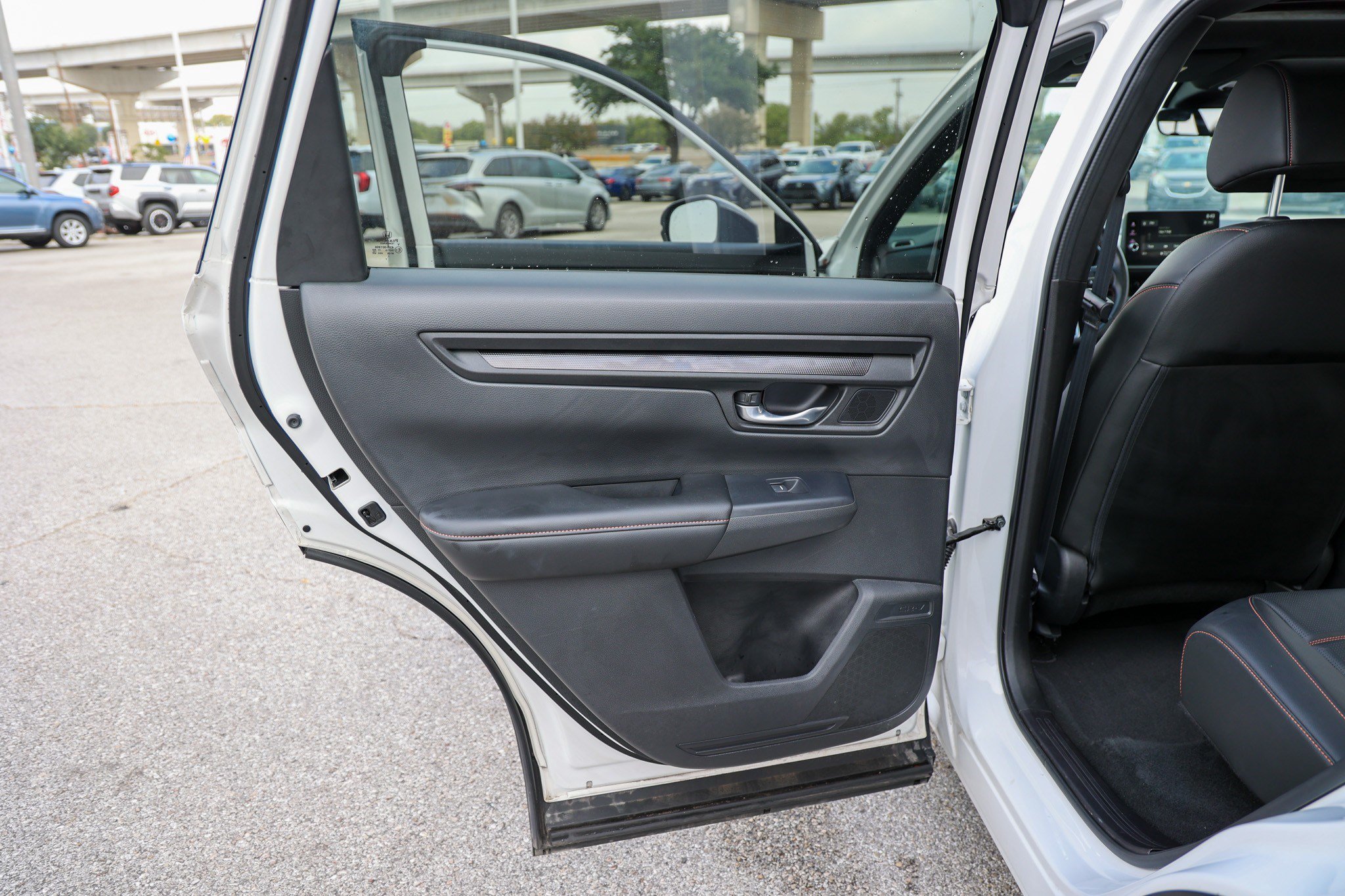 Used 2026 Honda CR-V Sport-L image 37