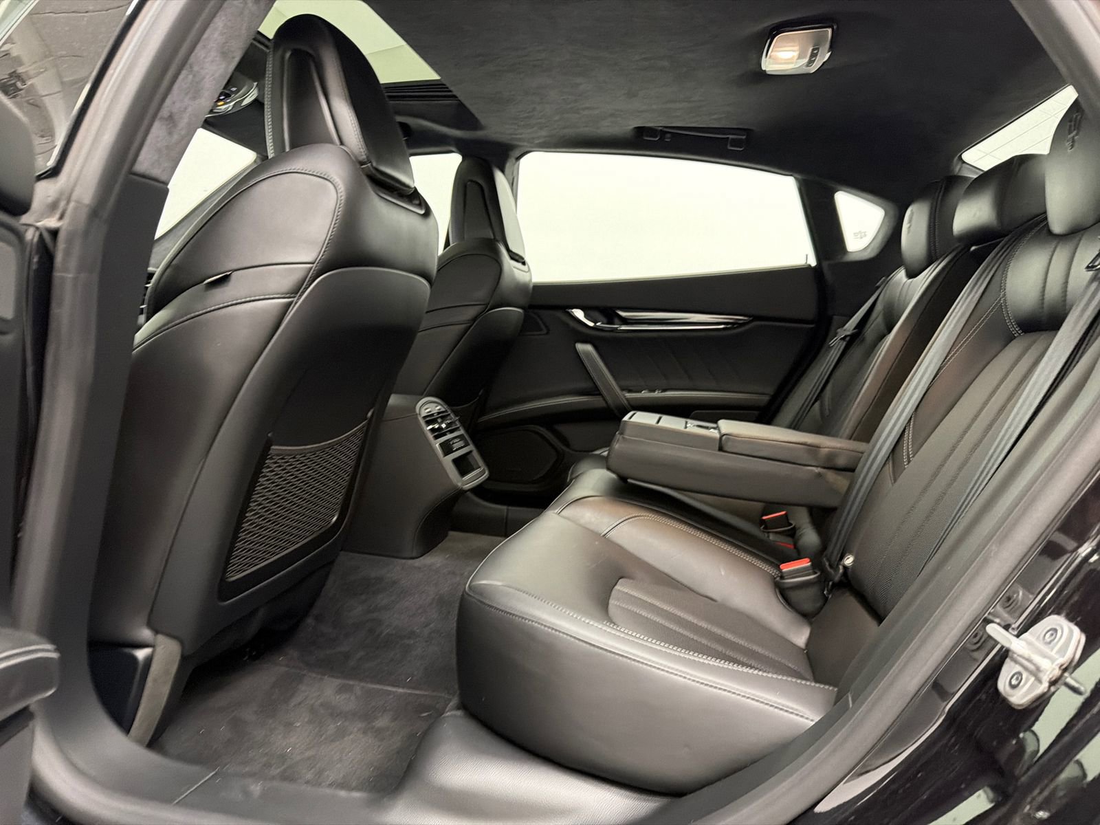 Used 2022 Maserati Quattroporte Modena image 17