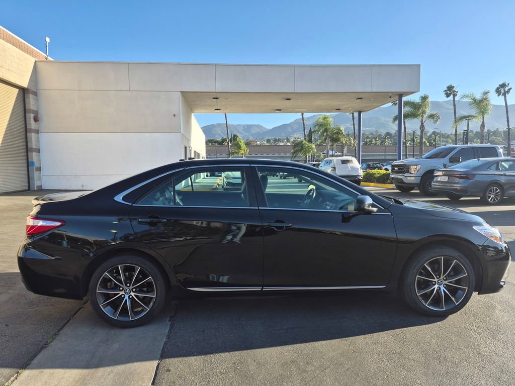 Used 2016 Toyota Camry XSE image 7