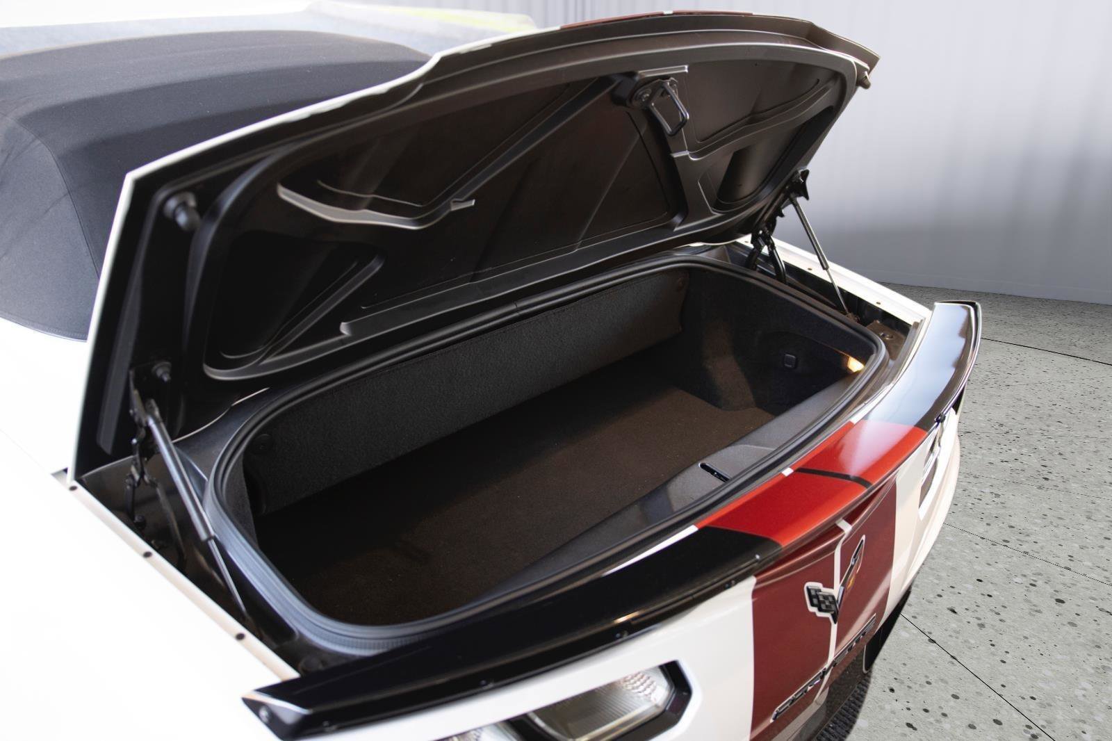 Used 2016 Chevrolet Corvette Z06 RWD image 20