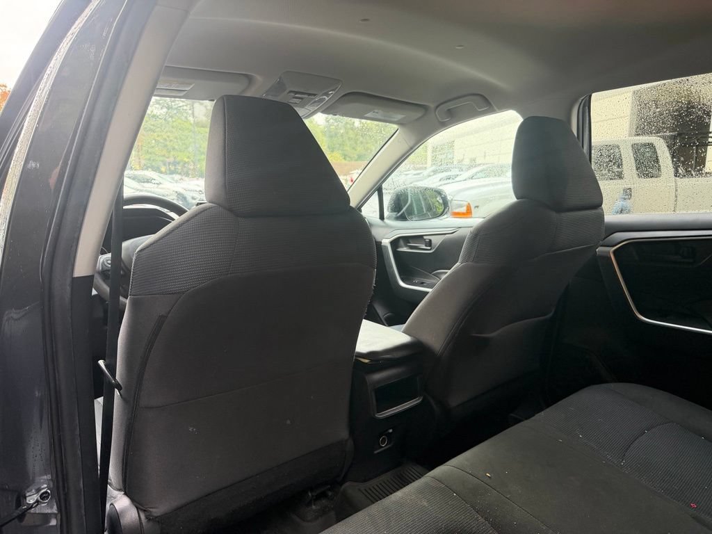 Used 2020 Toyota RAV4 LE w/ All Weather Liner Package AWD/4WD image 14