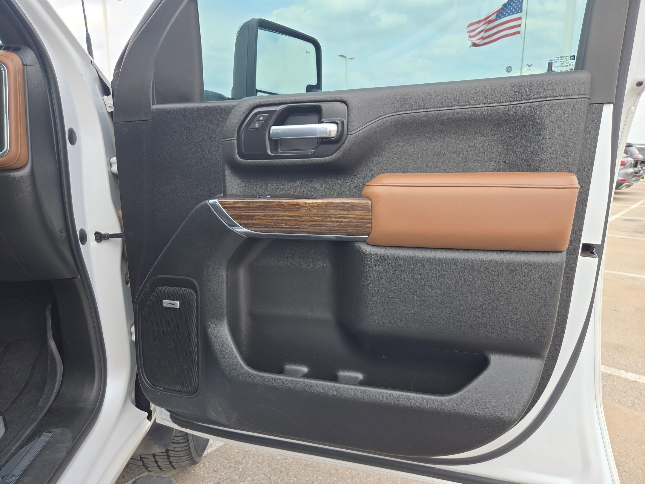 Used 2022 Chevrolet Silverado 2500 High Country w/ Z71 Off-Road Package image 25