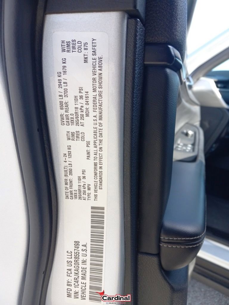 Used 2024 Jeep Grand Cherokee L Laredo image 39