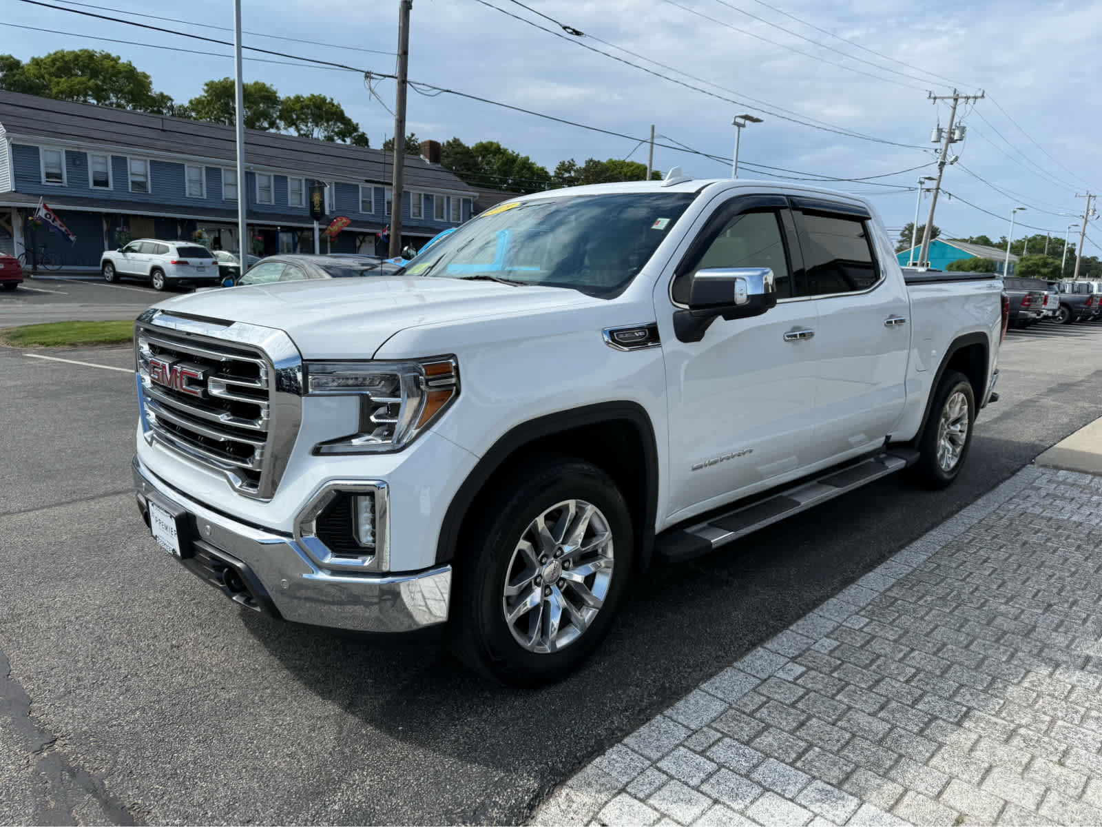 Used 2019 GMC Sierra 1500 SLT w/ SLT Premium Plus Package AWD/4WD image 4