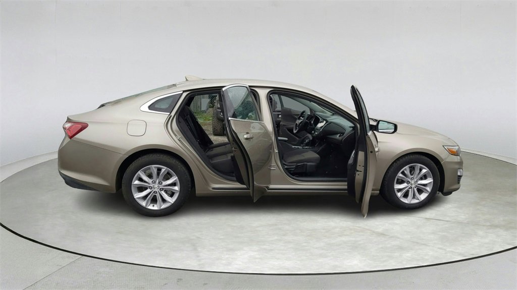 Used 2022 Chevrolet Malibu LT image 14