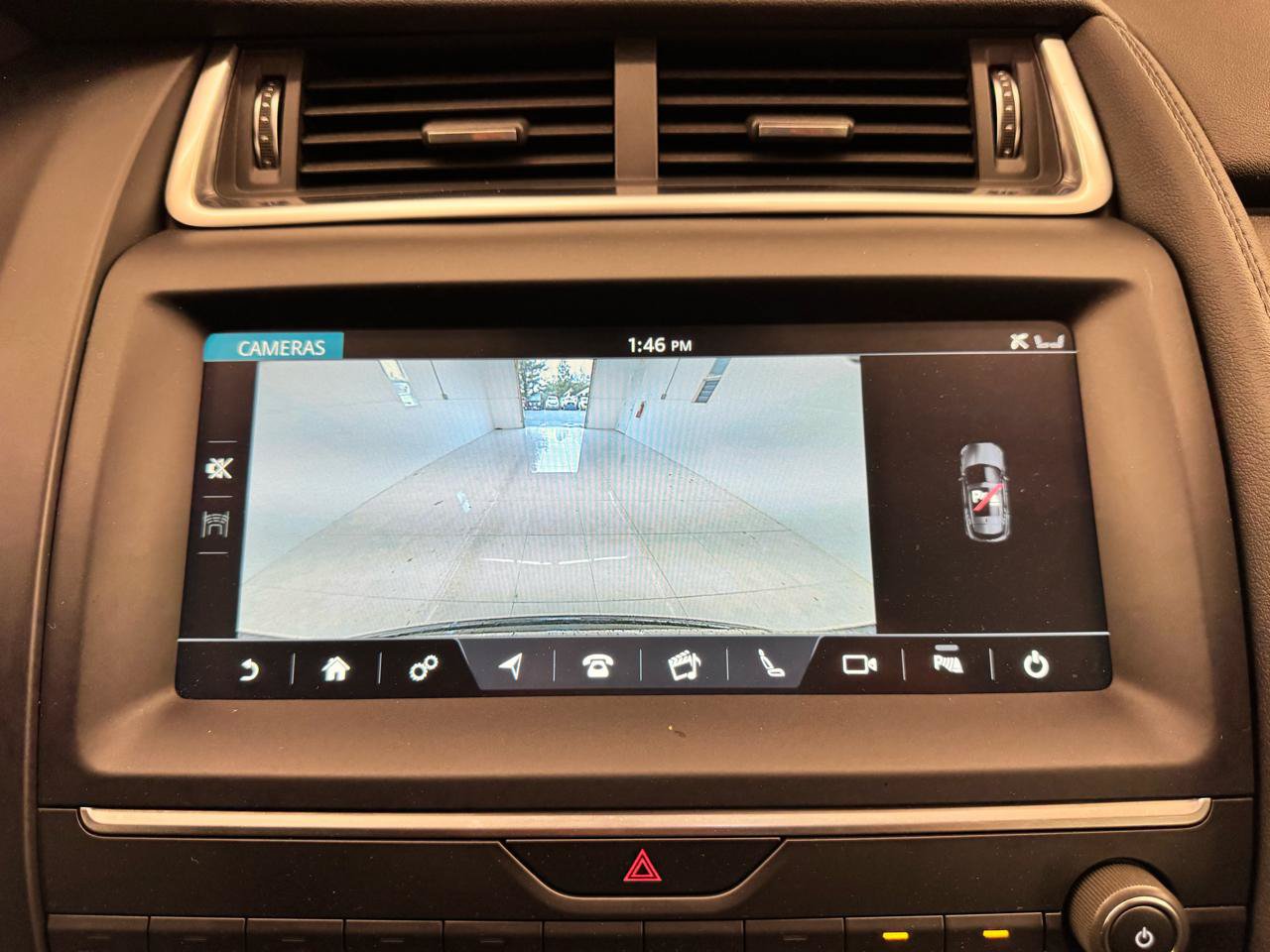 Used 2020 Jaguar E-PACE AWD/4WD image 35