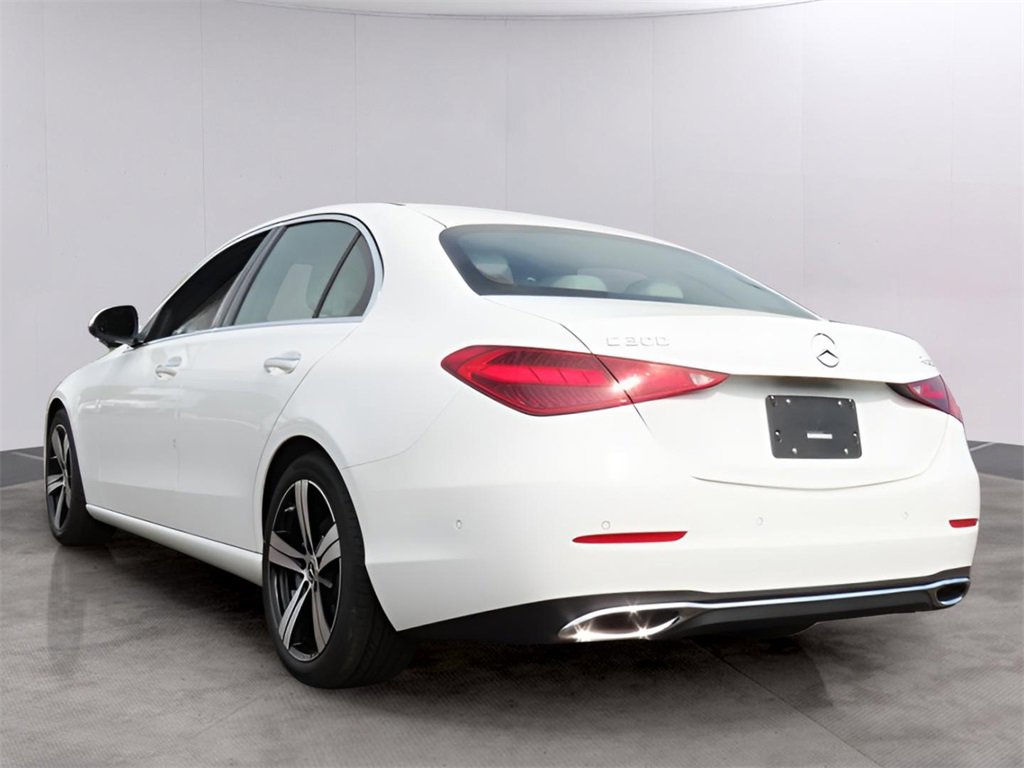 Used 2025 Mercedes-Benz C 300 4MATIC Sedan image 7
