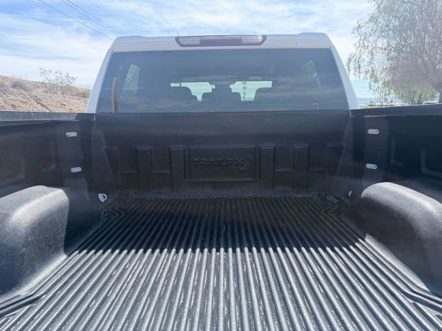 Used 2024 GMC Sierra 1500 SLT image 31