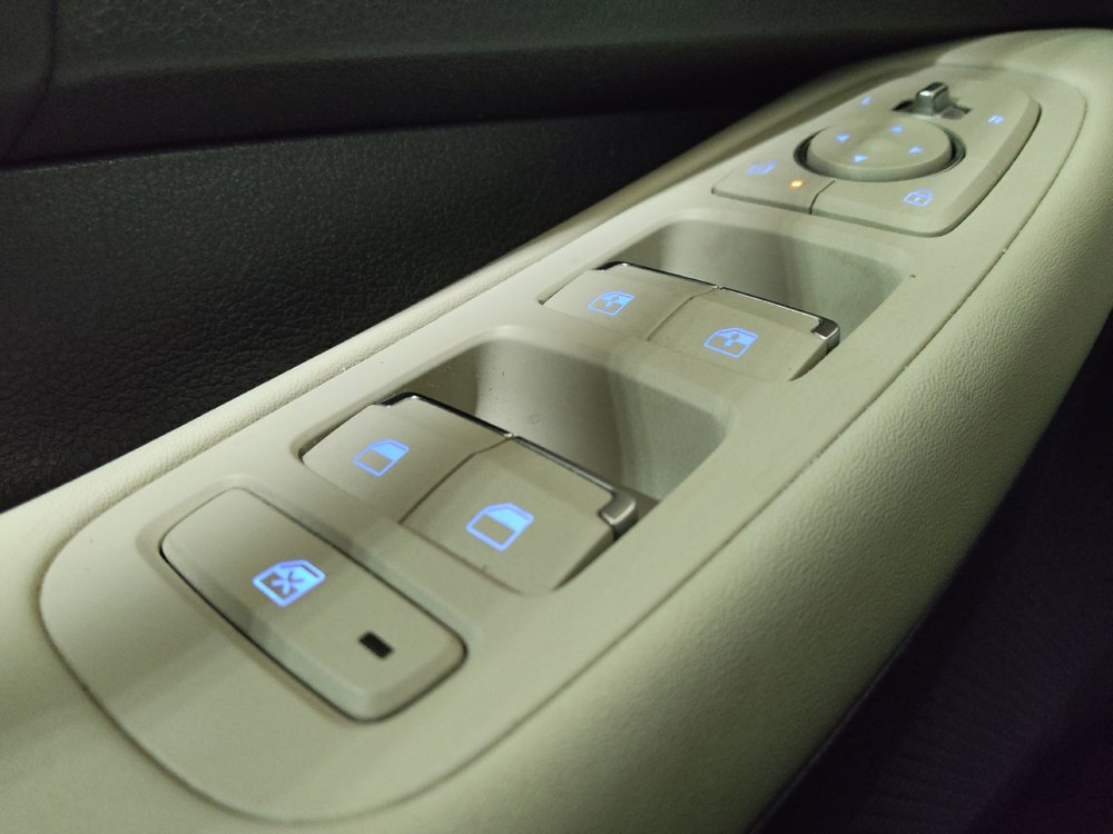 Used 2024 Hyundai Sonata SEL w/ Convenience Package FWD image 27