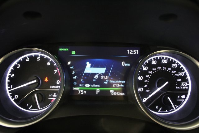 Used 2020 Toyota Camry XLE image 17