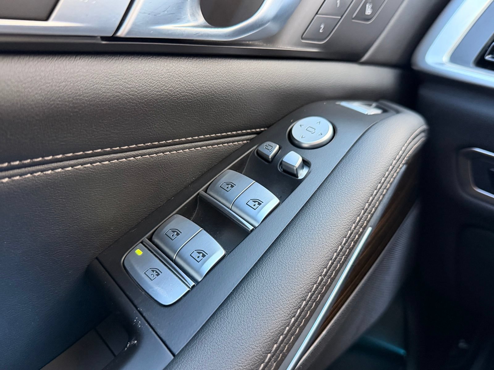 Certified 2024 BMW X7 xDrive40i AWD/4WD image 24