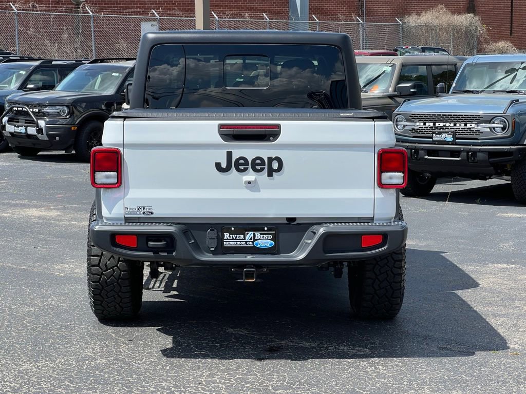 Used 2023 Jeep Gladiator Sport image 4