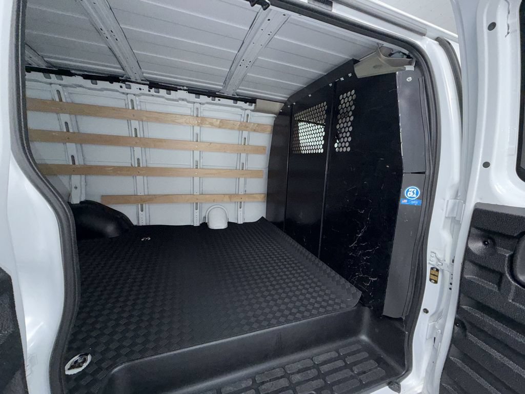 Used 2025 GMC Savana 2500 w/ Driver Convenience Package RWD image 18