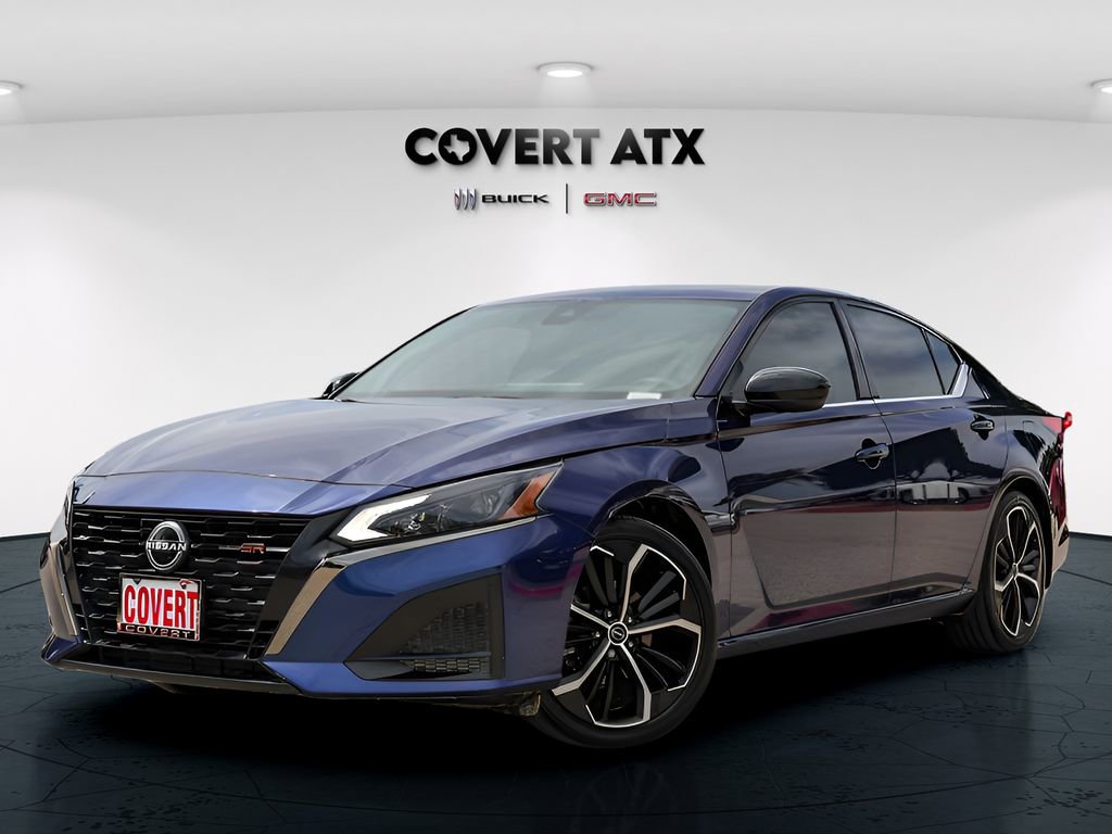 Used 2023 Nissan Altima 2.5 SR w/ SR Premium Package