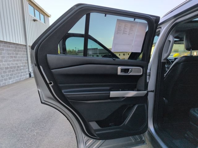 Used 2020 Ford Explorer Limited w/ Class III Trailer Tow Package AWD/4WD image 24