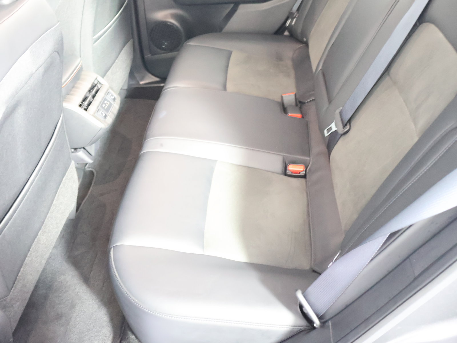 Used 2024 Nissan Ariya AWD image 44