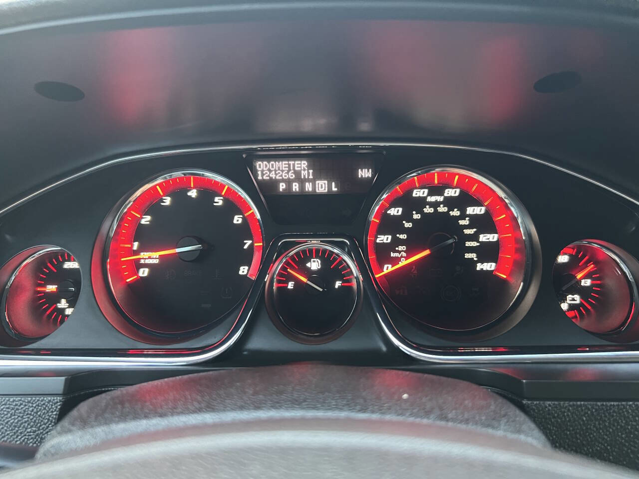 Used 2013 GMC Acadia SLE image 30