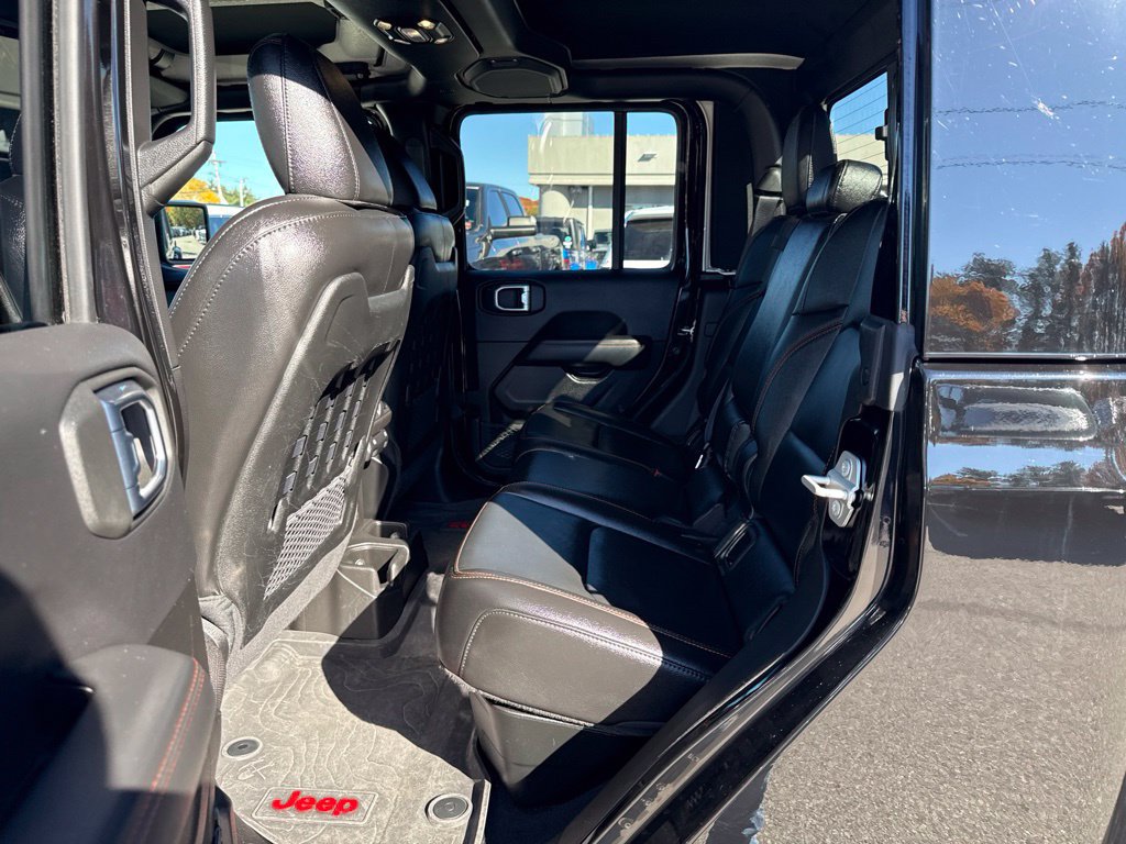Certified 2023 Jeep Gladiator Mojave w/ LED Lighting Group AWD/4WD image 19