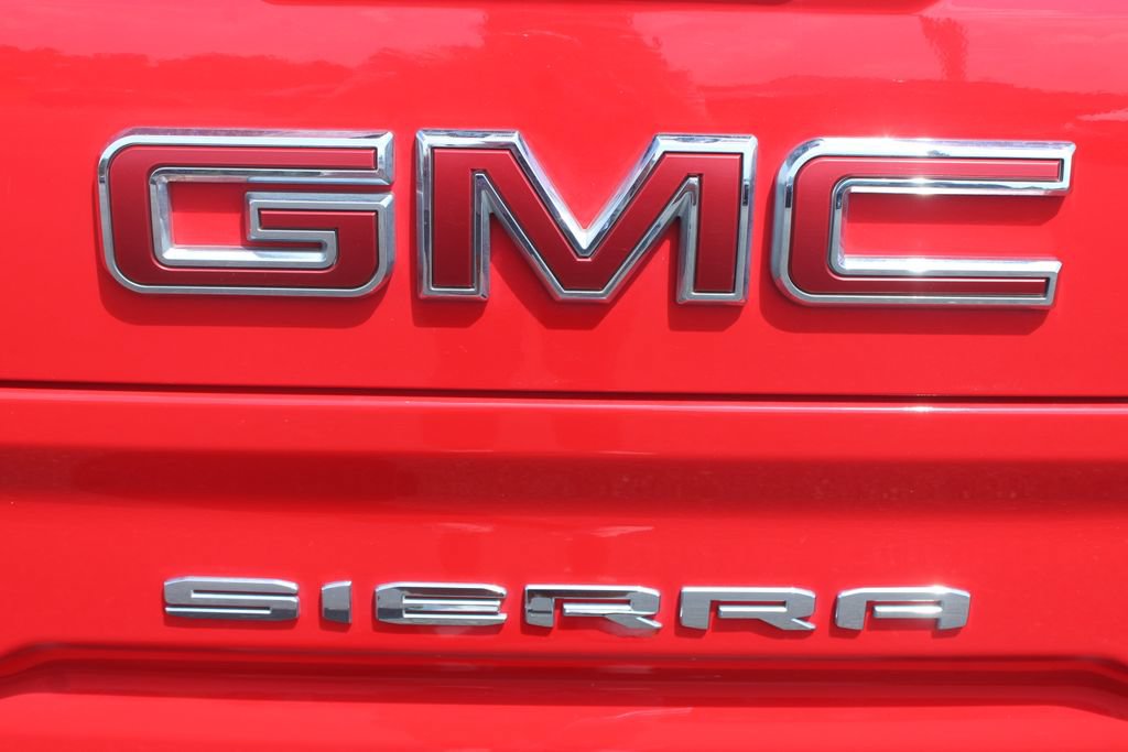 Used 2020 GMC Sierra 1500 SLT w/ SLT Premium Plus Package AWD/4WD image 16