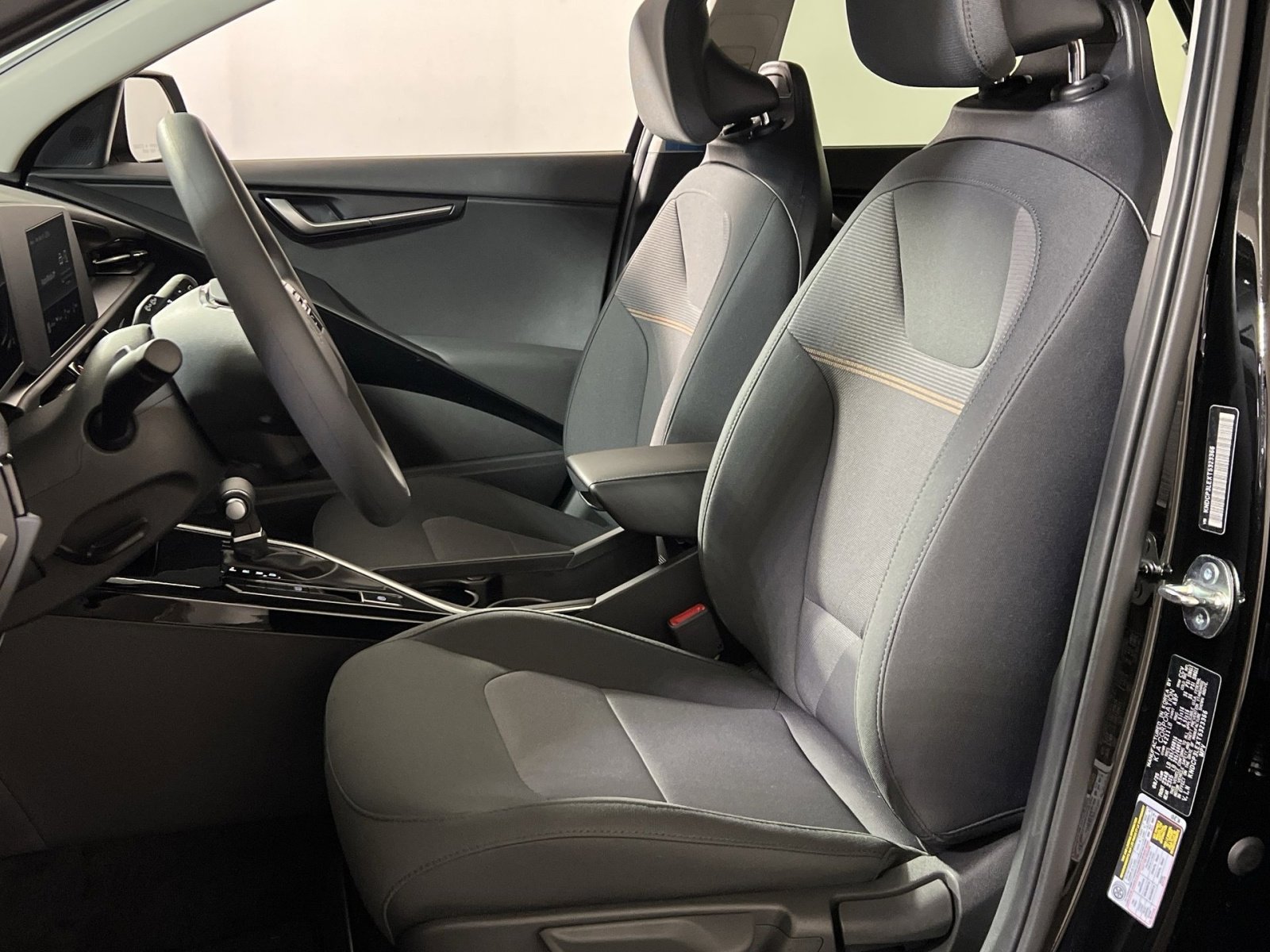 New 2026 Kia Niro LX image 11