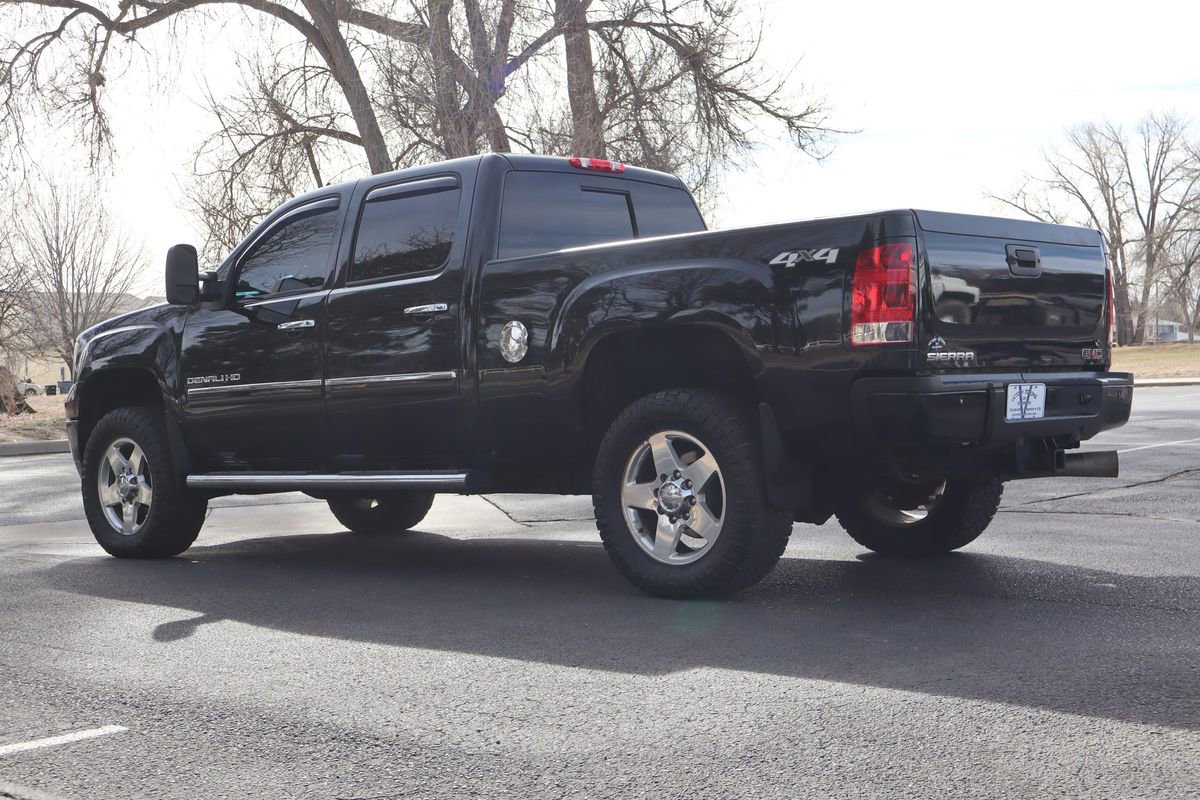 Used 2014 GMC Sierra 2500 Denali image 7