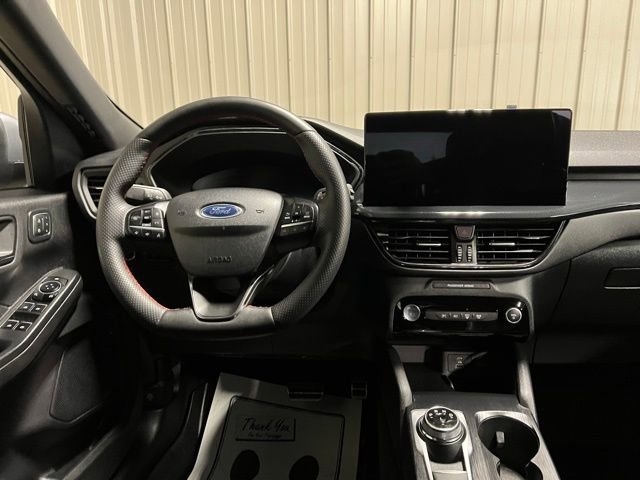 Used 2023 Ford Escape ST-Line Elite w/ Class II Trailer Tow Package image 32