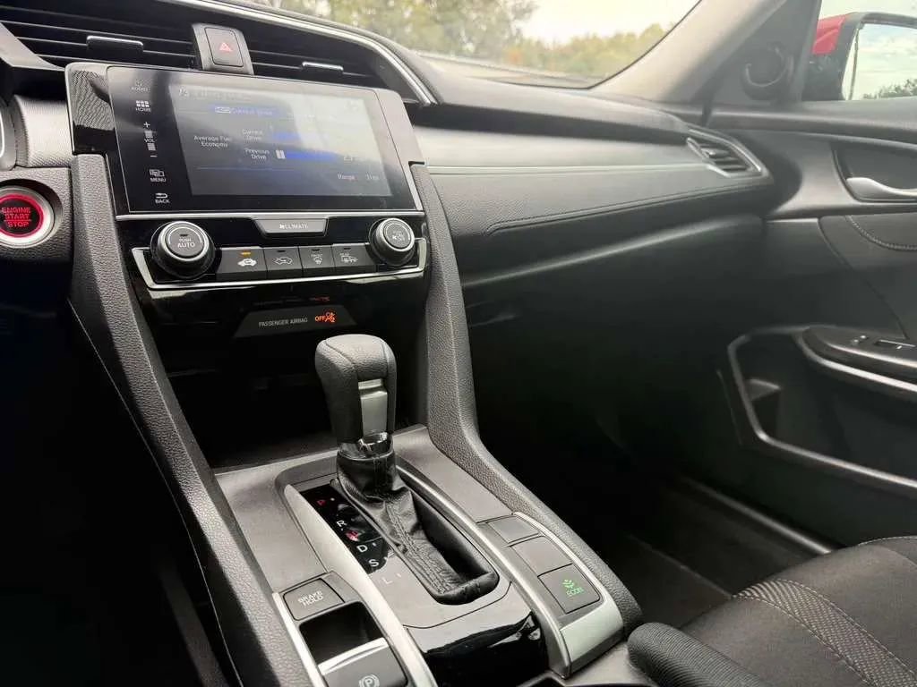 Used 2018 Honda Civic EX image 16