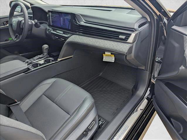 Used 2026 Toyota Camry XLE image 18