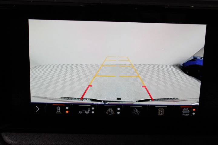 Used 2024 GMC Sierra 2500 AT4 w/ AT4 Premium Plus Package image 5