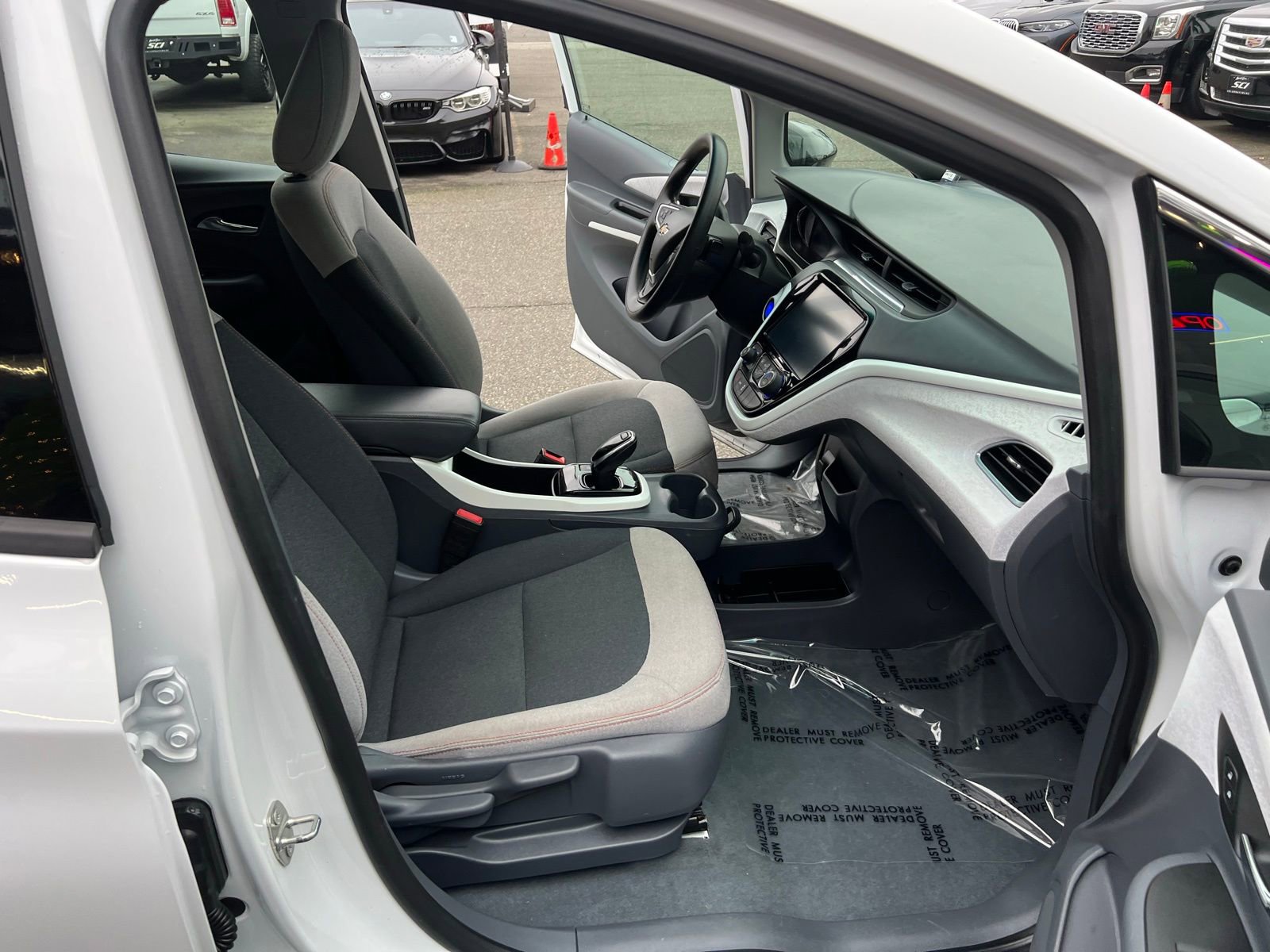 Used 2020 Chevrolet Bolt LT image 22