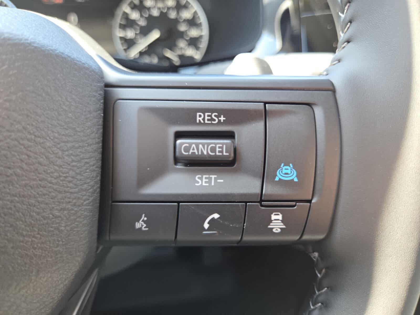 New 2026 Nissan Pathfinder SV FWD image 10