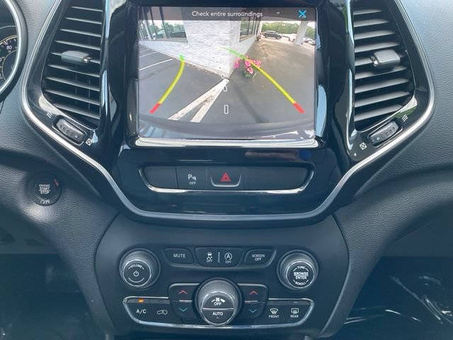 Used 2020 Jeep Cherokee Limited AWD/4WD image 20