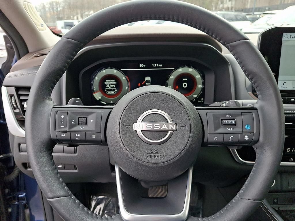 Certified 2023 Nissan Rogue Platinum AWD/4WD image 23